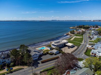 233 Puritan Rd, Swampscott, MA, 01907