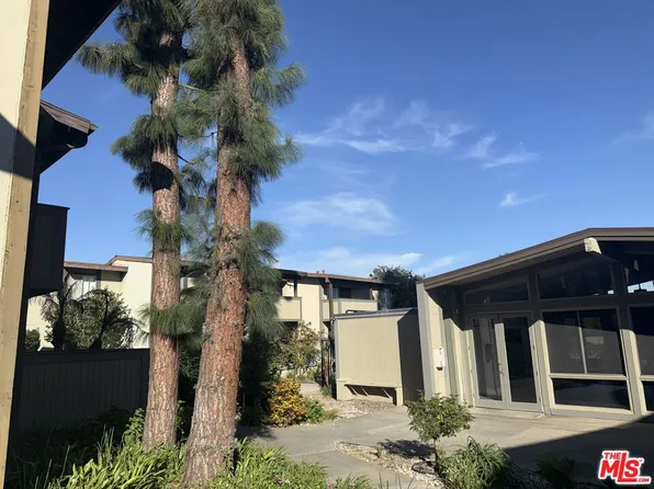 802 Coriander Dr Unit B, Torrance, CA 90502