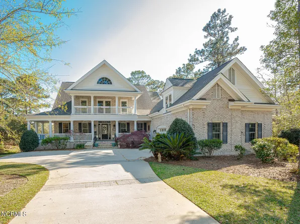 547 Gladstone Circle SW, Ocean Isle Beach, NC 28469
