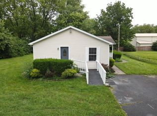 828 Hilock Rd, Columbus, OH 43207