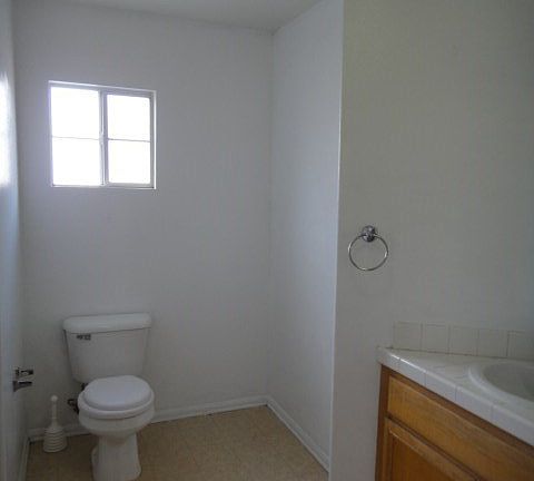 3rd image of 13775 Glenoaks Blvd Unit 24