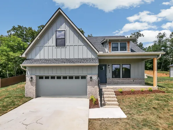 656 Ginger Lake Dr, Rock Spring, GA 30739