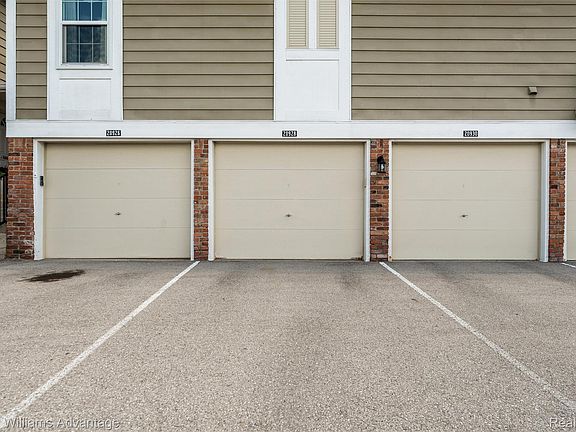 5th image of 20928 E Glen Haven Cir