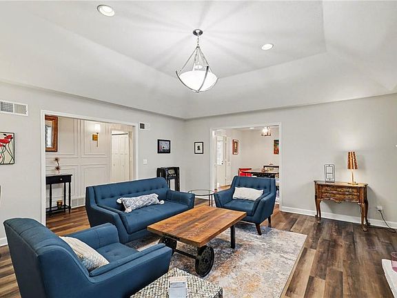 3rd image of 8721 Riggs Ln