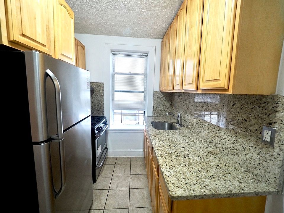 1st image of 21-63 27th St #1L