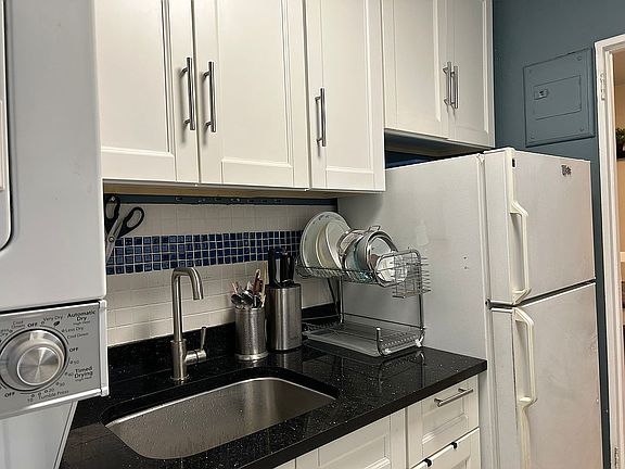 3rd image of 57-55 Marathon Pkwy #328