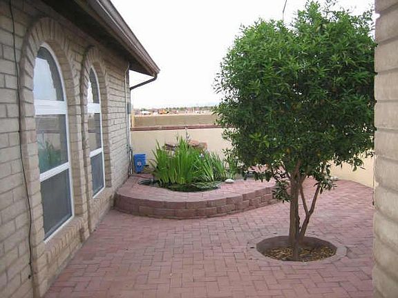 2nd image of 758 N CHOLLA Street