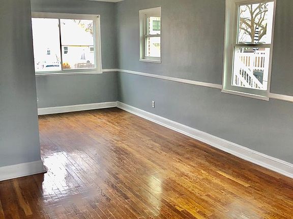 3rd image of 510 E Howell Ave #B