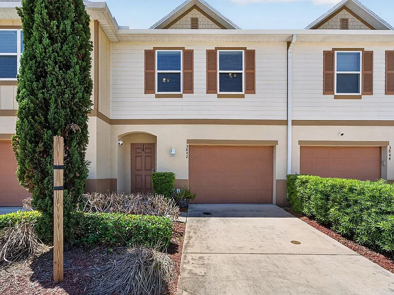 3842 Hampstead Ln — Photo 53