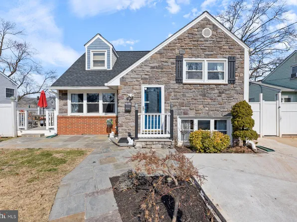 1027 Glenvilla Dr, Glen Burnie, MD 21061