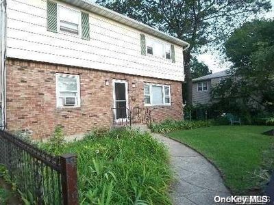 870 N Broadway, Massapequa, NY, 11758