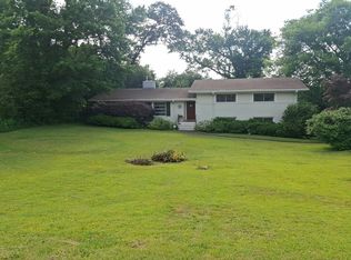 801 Comer Cir, Vestavia Hills, AL 35216