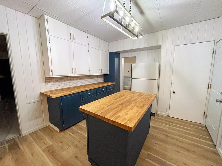 55 Oak St #1 — Photo 4