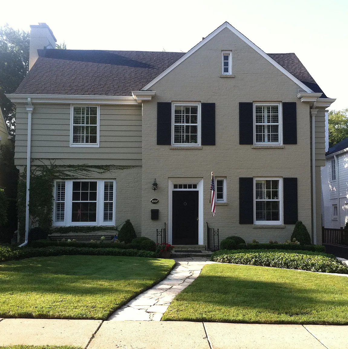 2007 Beechwood Ave photo 1