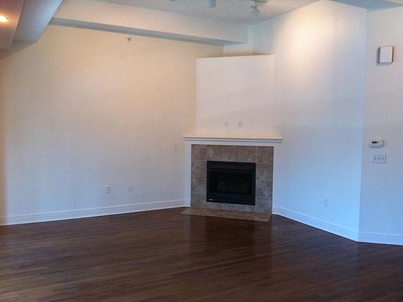 3rd image of 1101 Walnut St Unit 804