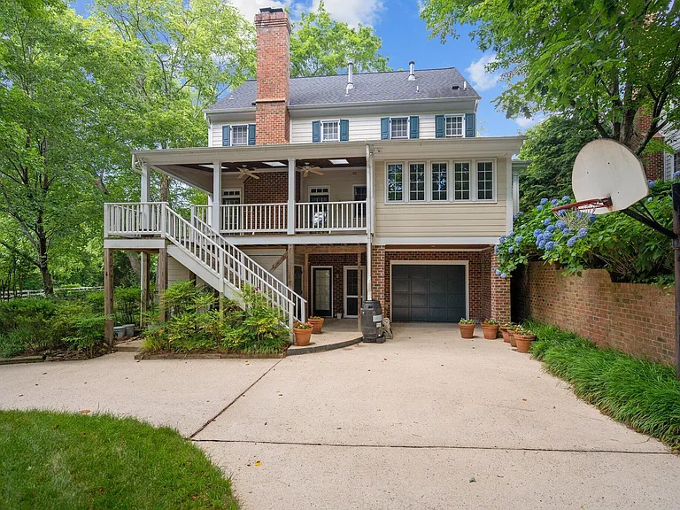 2113 Fallon Oaks Ct — Photo 22