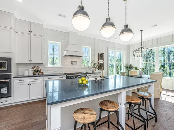 1462 Alligator Creek Ct, Mount Pleasant, SC 29429