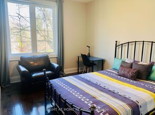 35 Glenborough Park Cres ROOM 2, Toronto, ON M2R 2G4