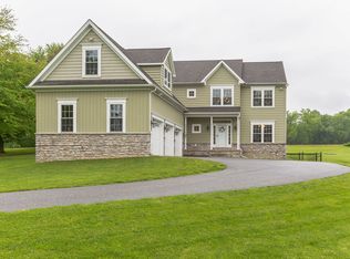 245 Calvary Rd, Oxford, PA 19363