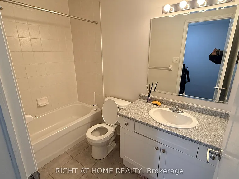 20 Ferguson St — Photo 18