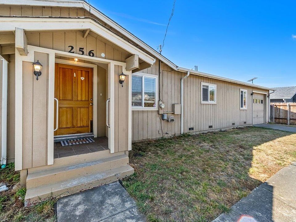 1st image of 256 Orchard Ln