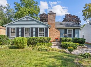 733 Prairie Ave, Barrington, IL