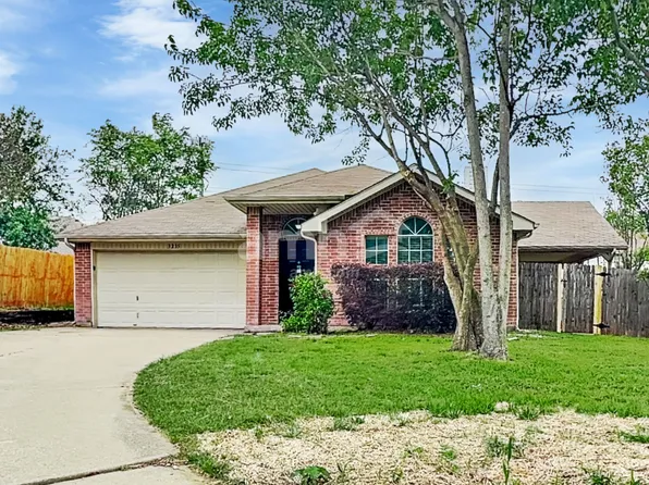 3235 Crystal Brook Ct, Grand Prairie, TX 75052