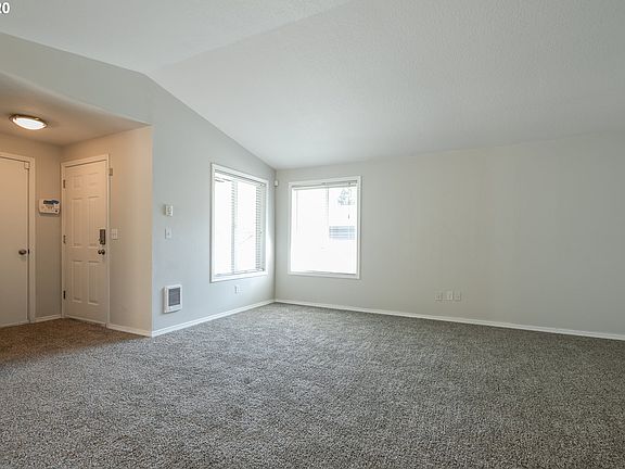 4th image of 2009 NE 53rd Cir