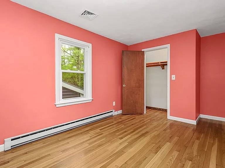 72 Westfield Dr — Photo 16