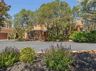 730 Camino Del Monte Sol, Santa Fe, NM 87505