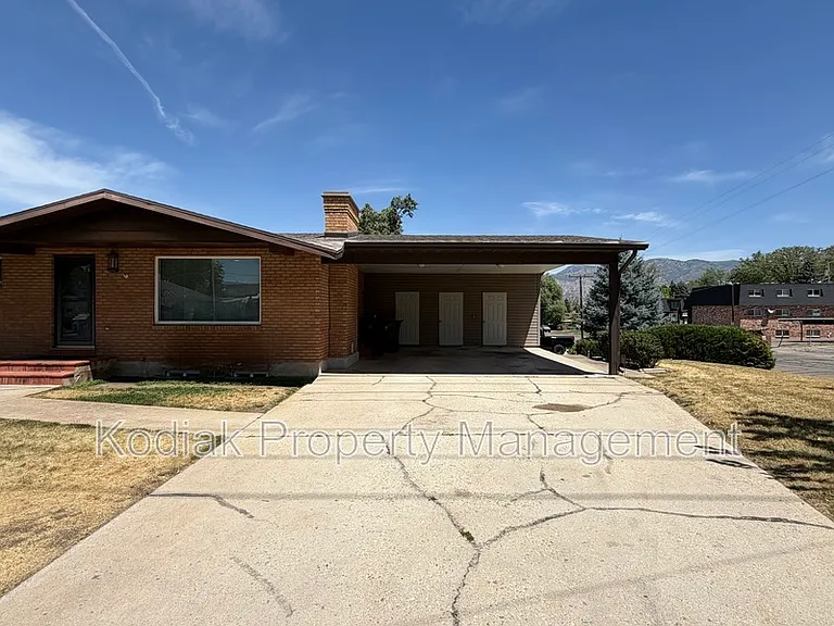 4099 S Madison Ave — Photo 3