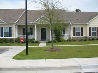 30 Travertine Cir, Savannah, GA 31419