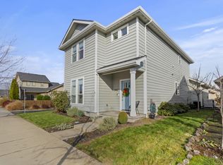 1142 N Haskell St, Central Point, OR 97502