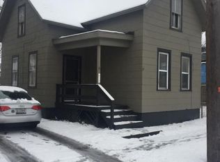 610 W 11th St, Michigan City, IN