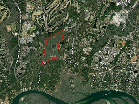 3rd image of 1007 May River Rd