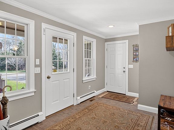 5th image of 69 Union St