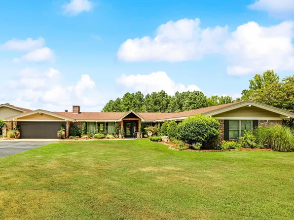 4402 Country Club Rd, Malvern, AR 72104