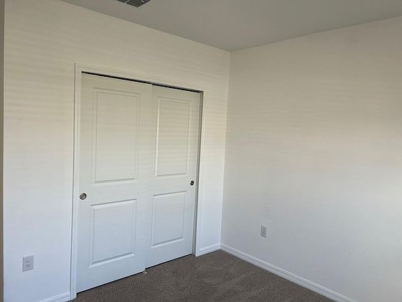 3rd image of 216 Garnet Ave