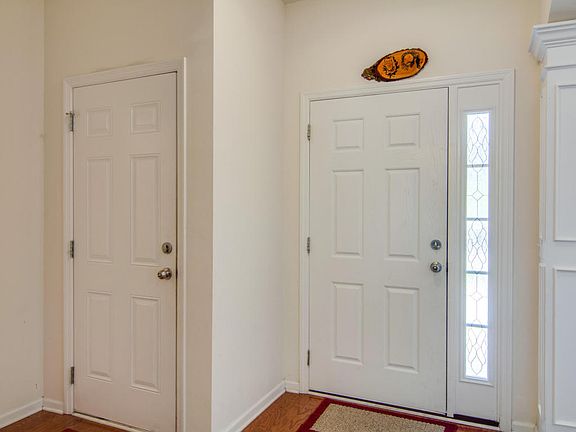 5th image of 209 Wynfield Forest Dr