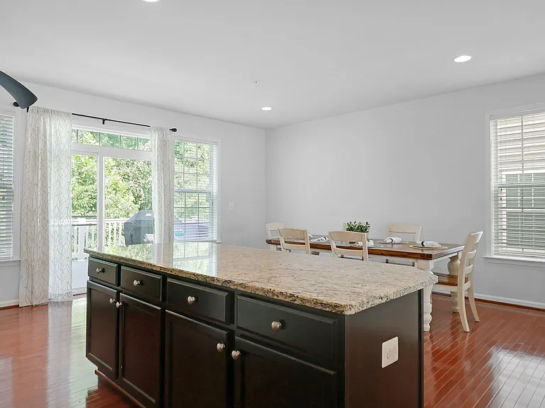 4817 Forest Pines Dr — Photo 20