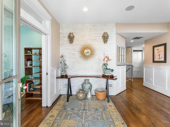 5 Pier Walk Mews, Ocean City, MD 21842