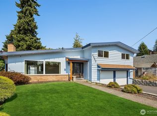 2352 N 192nd St, Shoreline, WA 98133