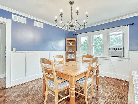 3rd image of 84 Falstaff Rd