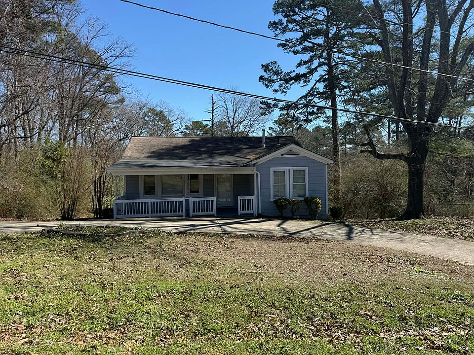 1st image of 2521 Palomino Ln