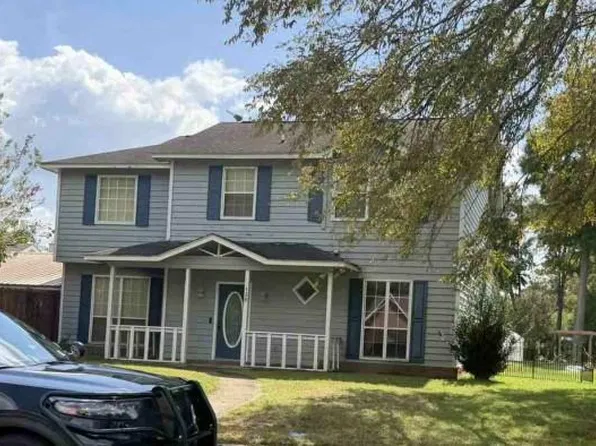 136 Elizabeth St, Eufaula, AL 36027