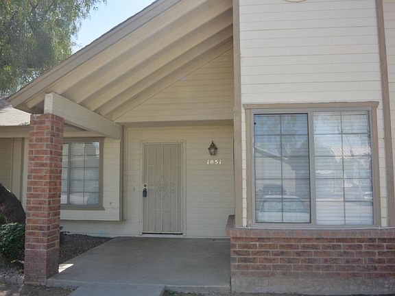 2nd image of 8520 W Palm Ln Unit 1051