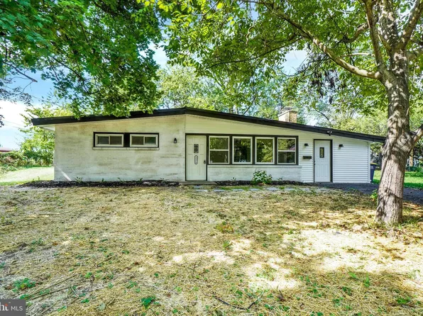1138 Rana Villa Ave, Camp Hill, PA 17011