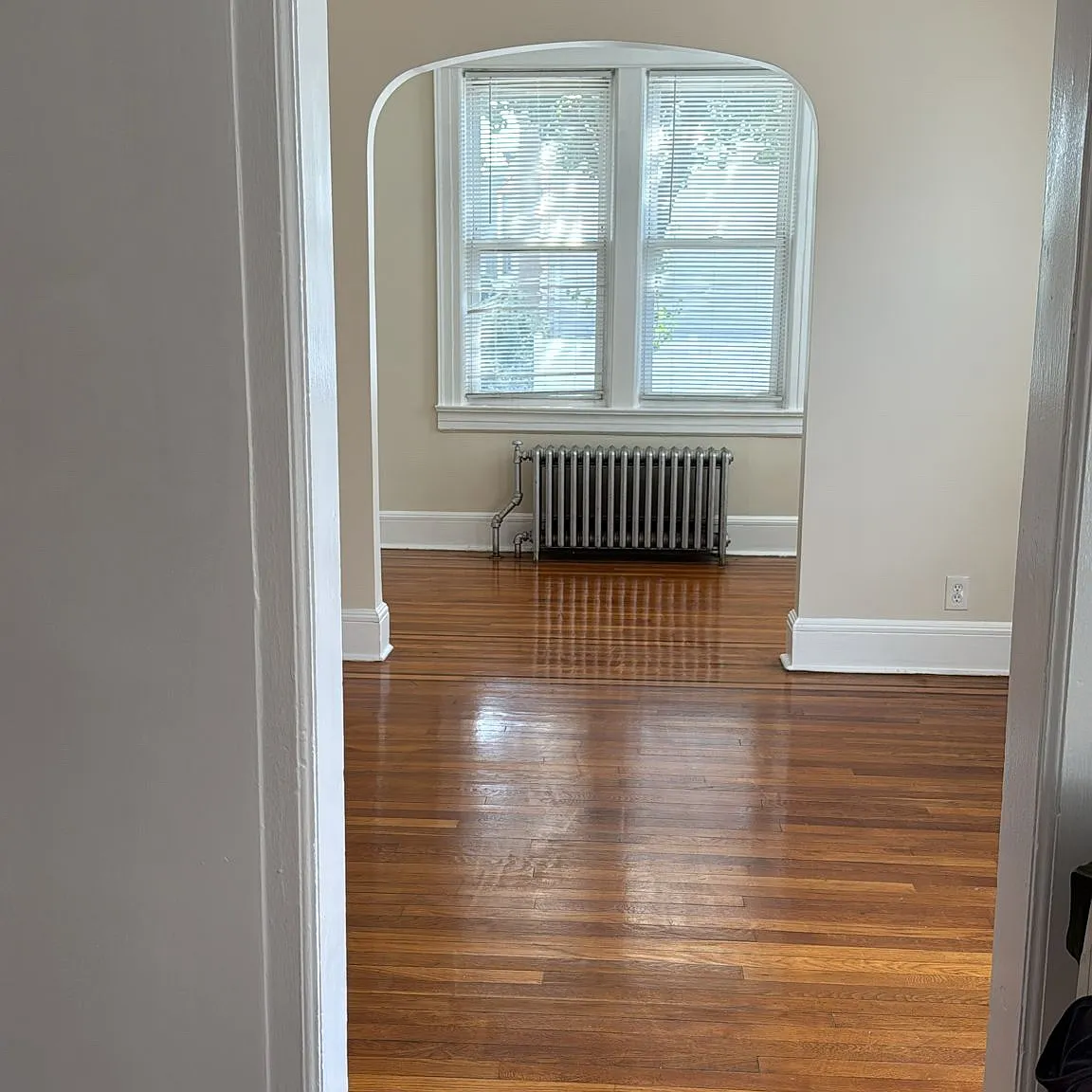 180 Front St — Photo 3