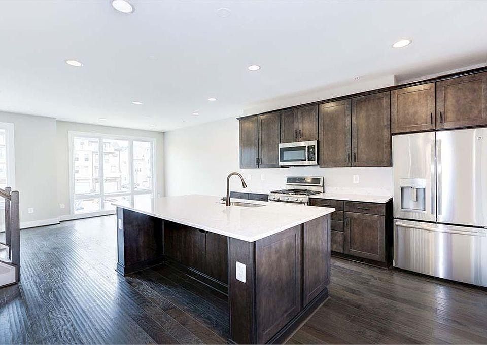 Great room Kitchen