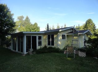 E9725 Old Indiantown Rd, Munising, MI 49862
